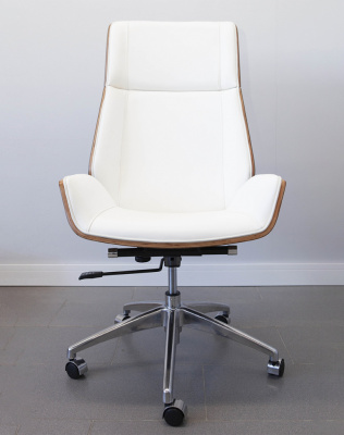 Кресло из натуральной кожи, каркас дерево арт. FX-BC06 - купить в Ельце. Цена 34 820.52 руб.
