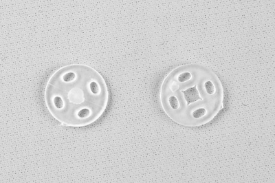 Кнопки пришивные пластиковые 10 мм, блистер 24шт, цв.-прозрачные - купить в Ельце. Цена: 48.41 руб.
